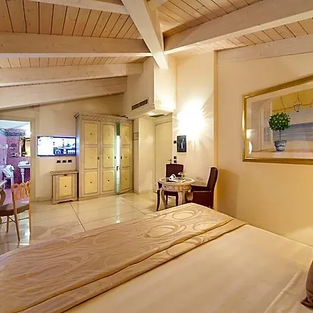 Hotel Palace 5*