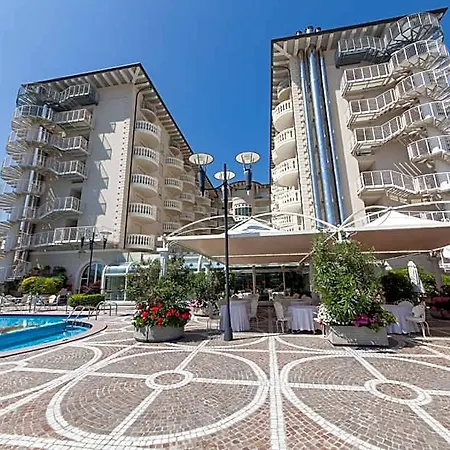 Palace 5* Cervia